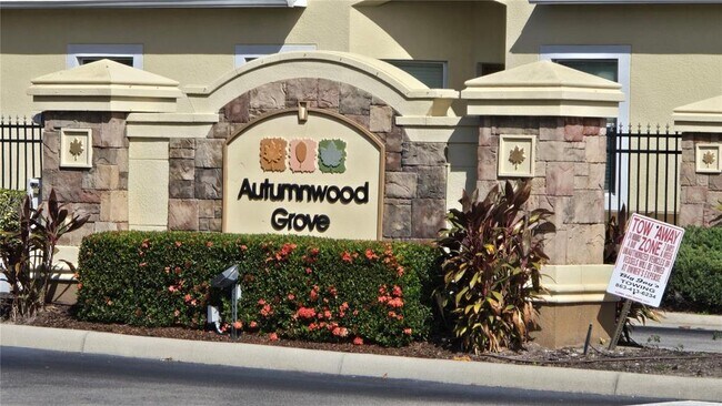 Foto del edificio - 4085 Shadetree Ln