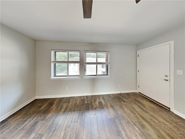 Foto del edificio - 4266 Roswell Rd
