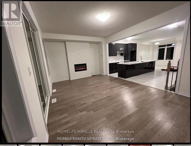 Building Photo - 65 Camino Real Dr