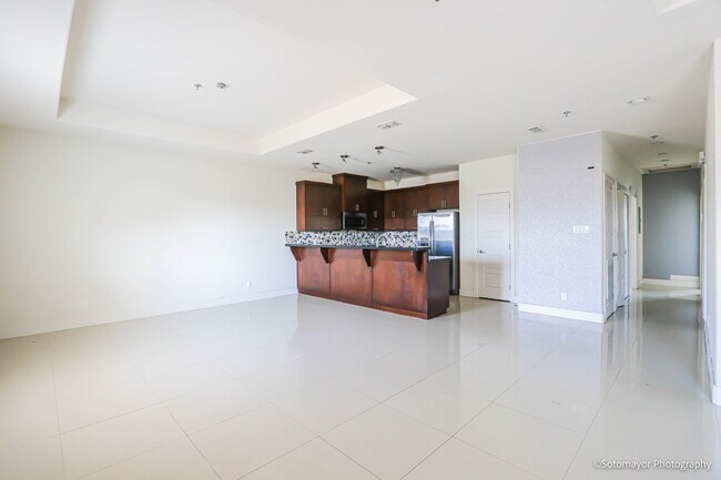 Foto del edificio - 1413 Keeton Ave