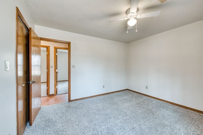 Building Photo - 36 Fox Trot