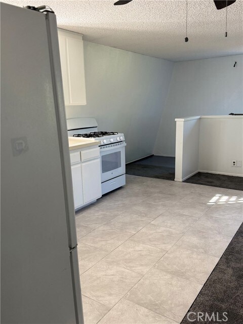 Foto del edificio - 10495 Bluff St