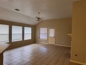 Building Photo - 2872 Shallow Brook Ln