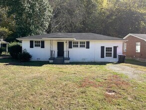 Building Photo - 118 Bellar Dr