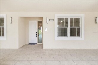 Building Photo - 280 Hidden Bay Dr