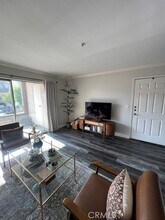Building Photo - 1030 Vista Del Cerro Dr