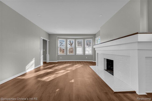 Foto del edificio - 2508 Clairmount Ave