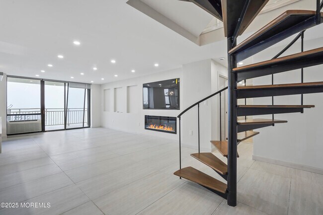 Building Photo - 787 Ocean Ave
