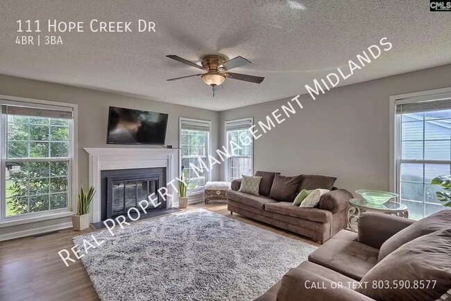 Building Photo - Spacious 4-Bedroom Home for Rent in Palmer...