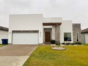 Building Photo - 409 Alex Haley Dr