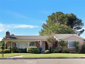 Building Photo - 901 Kirby Dr