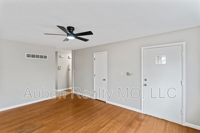 Foto del edificio - 1206-1208 N Cottage St