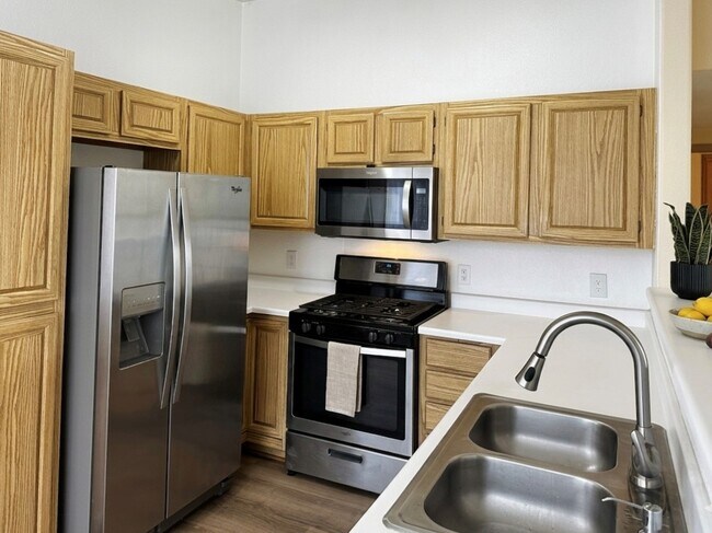 Foto del edificio - 3712 Cactus Creek Ct