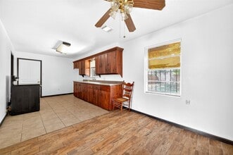 Building Photo - 423 Gammon Dr