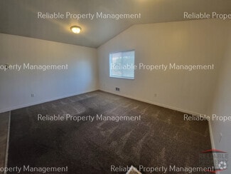 Building Photo - 1430 Cambridge Dr