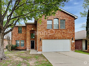 Building Photo - 9884 Willowick Ave