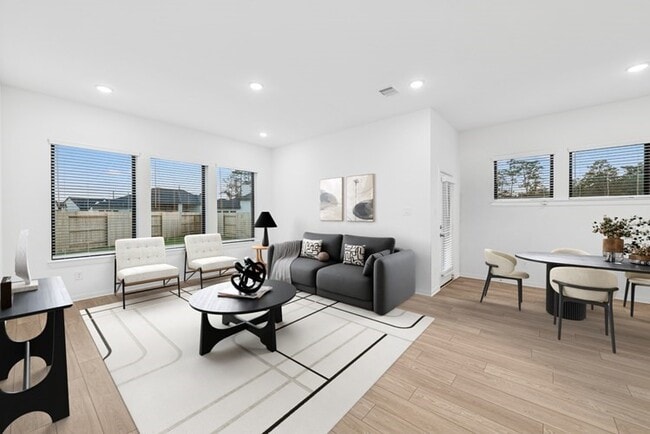 Building Photo - 326 Prairie Warbler St