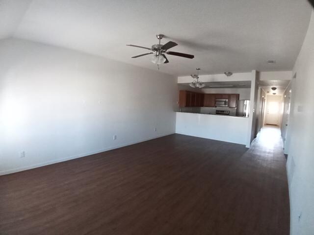 Foto del edificio - 3608 John Chisholm Loop