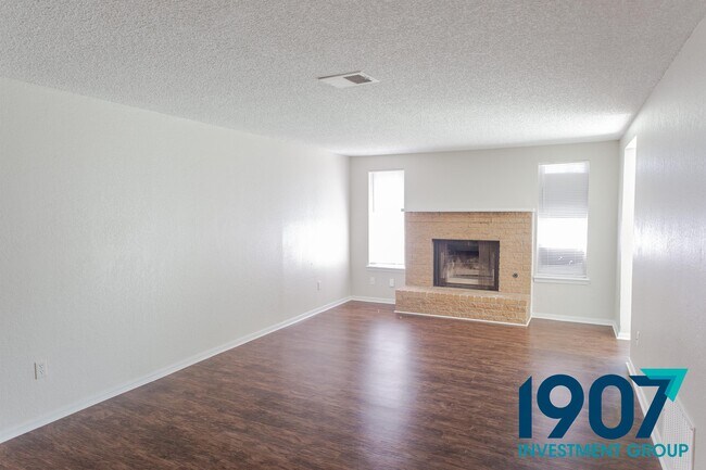 Foto del edificio - 3100 Caddo Ln