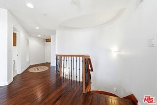 Foto del edificio - 5831 Seawalk Dr