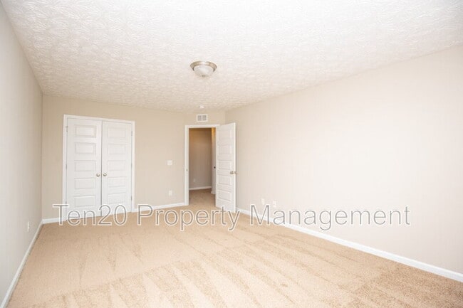 Building Photo - 6061 Townes Way