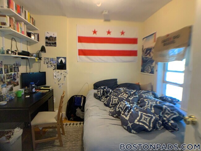 Foto del edificio - 197 College Ave