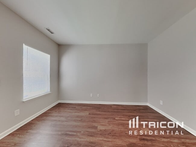 Building Photo - 5416 Neuse Forest Rd