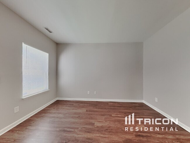 Foto del edificio - 5416 Neuse Forest Rd