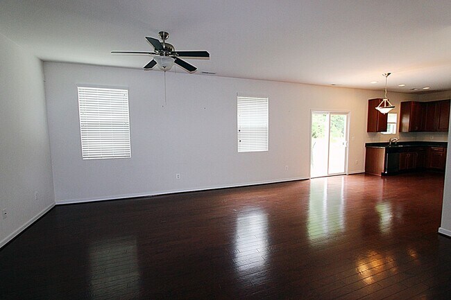 Foto del edificio - 134 Braddock Rd