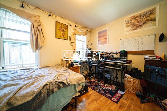 Foto del edificio - 79 Highland St