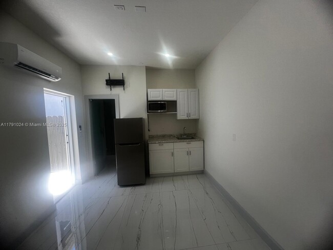 Foto del edificio - 12171 SW 249th Ln
