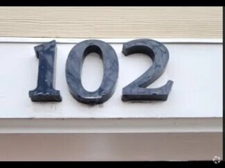 Building Photo - 102 N Point Dr