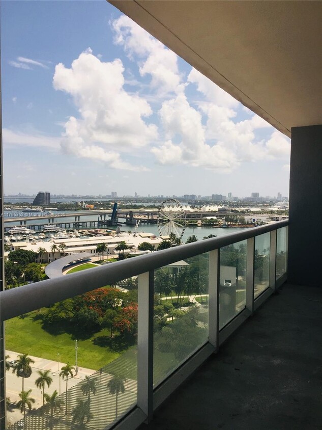Foto principal - 50 Biscayne Blvd