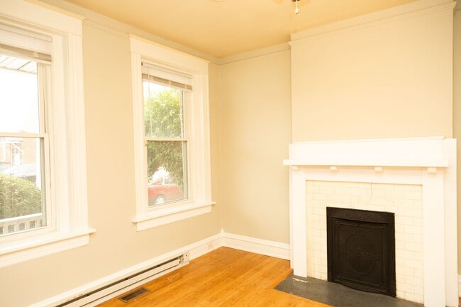 Photo - 8 S Granby St Apartment