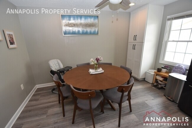 Foto del edificio - 2500 Symphony Ln