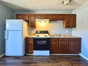 Building Photo - 900 AR-367