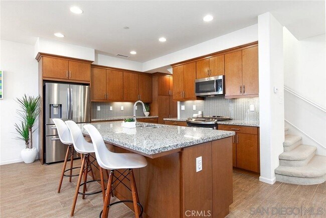 Building Photo - 13360 Plumeria Way