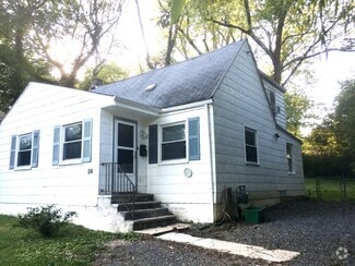 Building Photo - 114 S Lee St