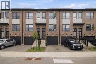 Building Photo - 720 Grey St