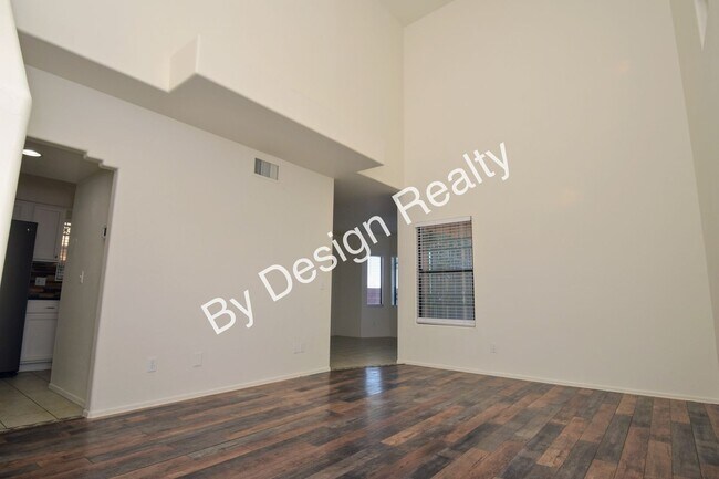 Foto del edificio - Updated SE Tucson 3BR/2.5BA Gem: Cathedral Ceilings & Private Wash Views