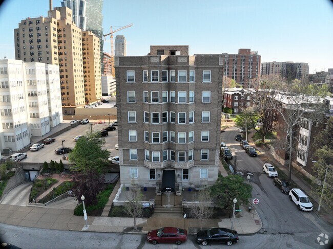 Exterior 3D - The Parkway