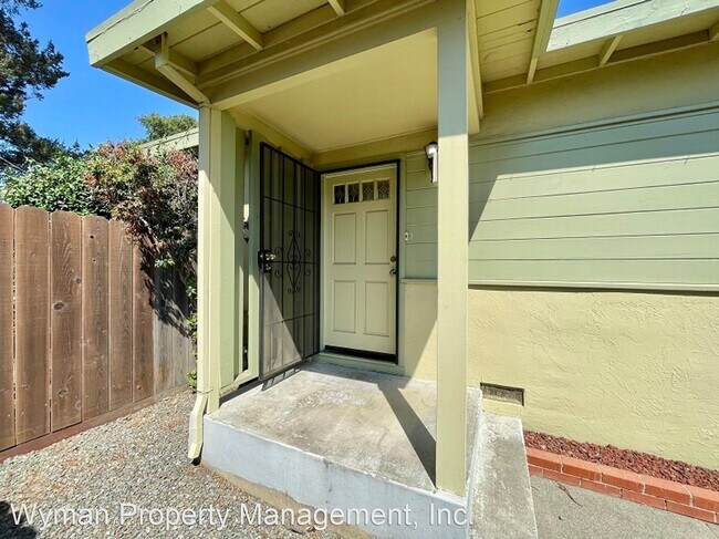 Foto del edificio - 3 br, 2 bath House - 3063 Linda Vista Avenue