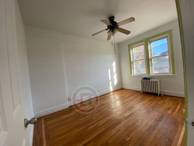 Building Photo - 1540 Crosby Ave