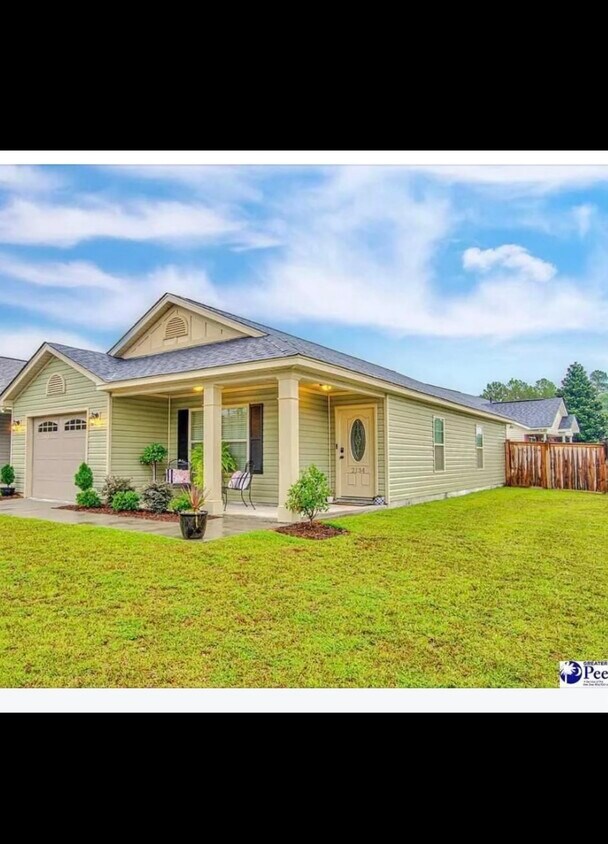 Primary Photo - 2134 Harbour Ln