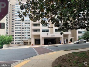 Building Photo - 5500 Friendship Blvd