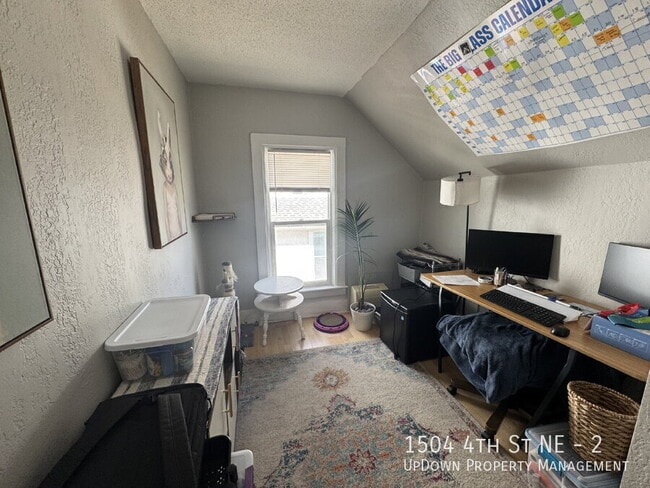 Foto del edificio - 1504 4th St NE