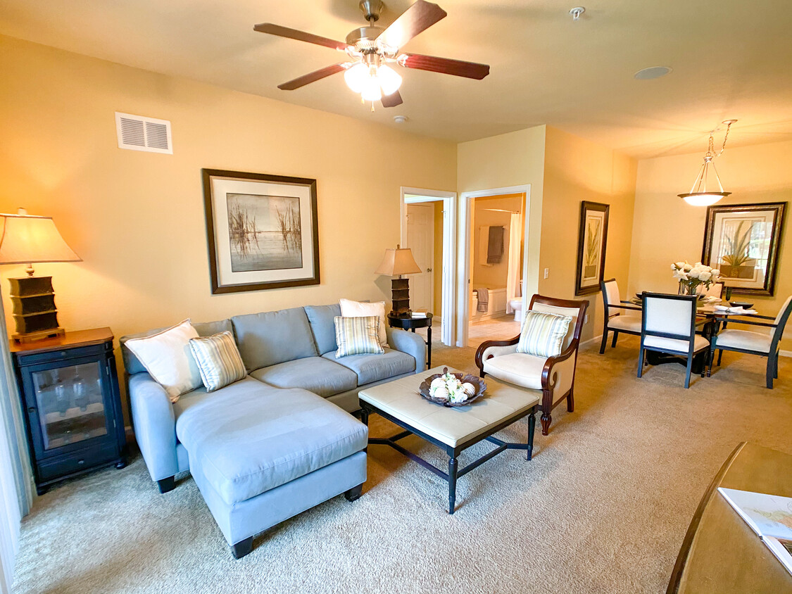 Foto principal - Oakleaf Village Apartments