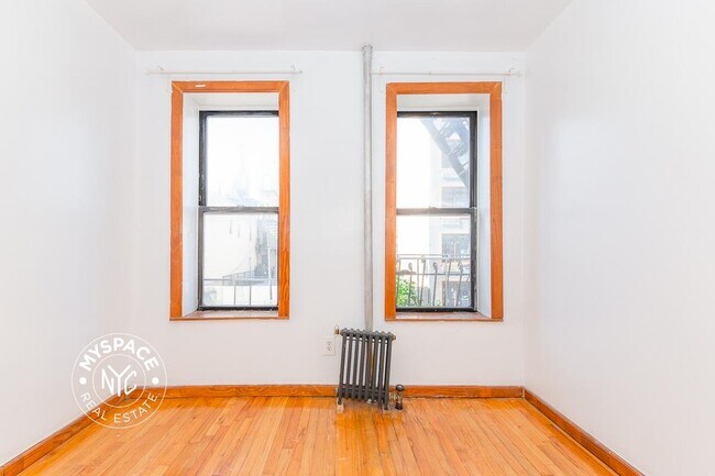 Building Photo - 134 Boerum St