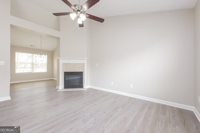 Building Photo - 9108 Jefferson Village Dr SW