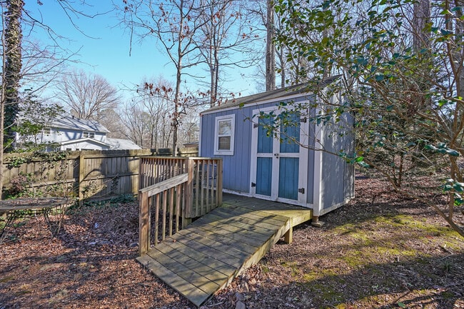 Building Photo - 752 Mountainbrooke Cir